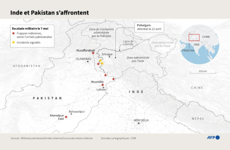 Inde et Pakistan s'affrontent ( AFP / John SAEKI )
