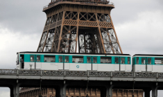 GRÈVE TRÈS SUIVIE À LA RATP, PARIS BLOQUÉ