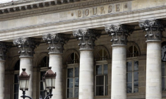 Vue d'ensemble du Palais Brongniart, ancienne Bourse de Paris, situé place de la Bourse, dans le centre-ville de Paris