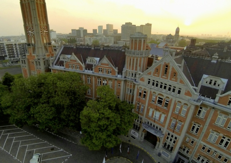 L'hôtel de ville de Lille, le 8 juin 2013 ( AFP / PHILIPPE HUGUEN )