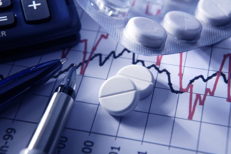 En Bourse, la pharmacie est considérée comme un secteur défensif. crédit photo : Getty Images