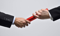 Prêt relais, pour ou contre ?-iStock-M-KOIZUMI