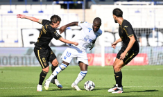 Dans le viseur de Nice, Sinayoko ne boude pas l'AJA