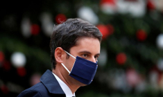 FRANCE: LE PASS VACCINAL PLUS EFFICACE QUE L'OBLIGATION VACCINALE, ESTIME ATTAL