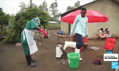 Ebola : un décès suspect sur un bateau en direction de Kinshasa