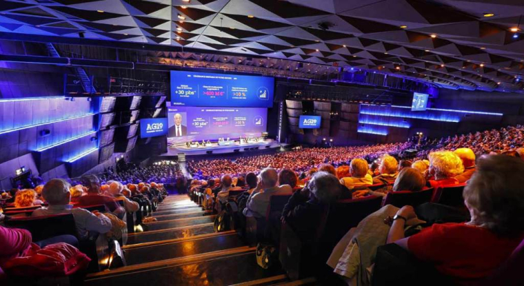 Retrouvez notre banc d'essai des services aux actionnaires. (© Mokrani)