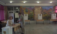 Ouverture des bureaux de vote en Arménie pour les législatives