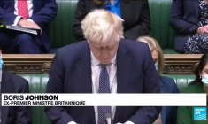 Royaume-Uni : Boris Johnson joue son avenir politique face à une commission parlementaire