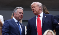 Steve Witkoff et Donald Trump à New York, aux États-Unis, le 7 septembre 2025. ( AFP / CHARLY TRIBALLEAU )