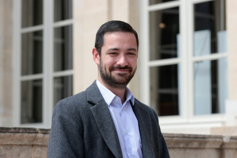 David Guiraud, député La France insoumise (LFI) et candidat à la mairie de Roubaix, à Paris, le 20 juin 2022 ( AFP / Geoffroy VAN DER HASSELT )