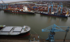 LE ROYAUME-UNI FERME SES PORTS AUX NAVIRES RUSSES