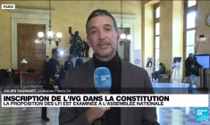 Inscription du droit à l'IVG dans la Constitution : LFI et majorité convergent