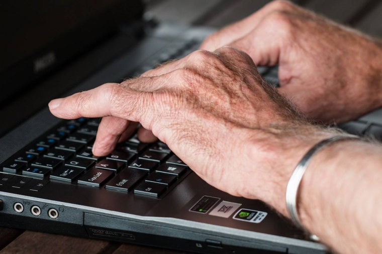 les avantages du dispositif de cumul emploi-retraite -stevepb