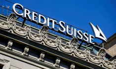 Photo d'archives du logo de la banque suisse Credit Suisse à son siège à Zurich