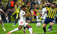 Nice se fait croquer par Fenerbahçe