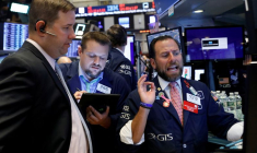 LA BOURSE DE NEW YORK EST EN HAUSSE À L'OUVERTURE