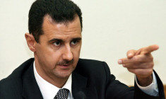Bachar al-Assad, à Moscou, en 2006 ( AFP / YURI KADOBNOV )