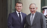 Emmanuel Macron reçoit le Premier ministre arménien Nikol Pachinian