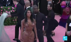 Le musicien Dino Brandão se livre corps et âme dans son premier projet en solo