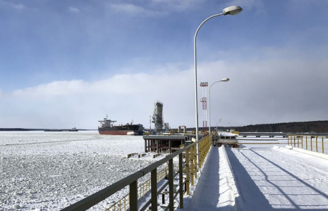 Une vue des installations d'exportation du port de Primorsk, sur la mer Baltique