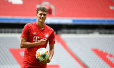 Le Bayern Munich présente Benjamin Pavard