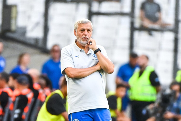Bruno Genesio n'élude aucun sujet avant la reprise du championnat