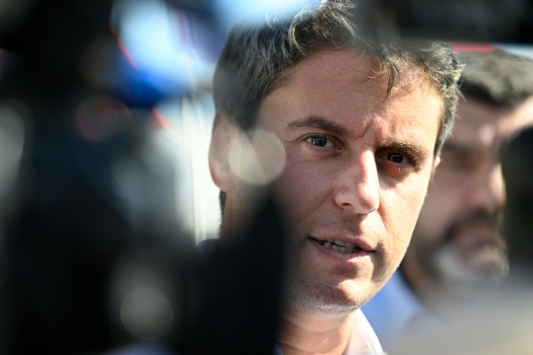 Le candidat de Renaissance à la présidentielle Gabriel Attal en déplacement à Magny, en Moselle, le 11 septembre 2026 ( AFP / Jean-Christophe VERHAEGEN )