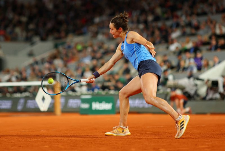 La Française Lois Boisson en action lors de sa demi-finale