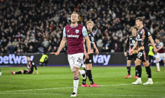 Souček explique pourquoi il n'a pas fait sa célébration hélicoptère contre Leicester