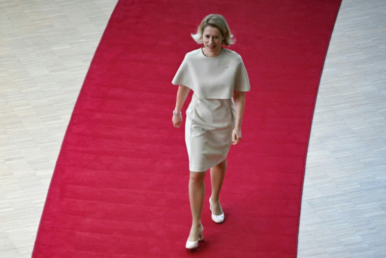 La cheffe de la diplomatie de l'UE Kaja Kallas arrive au sommet européen le 18 juin 2026 à Bruxelles ( AFP / NICOLAS TUCAT )