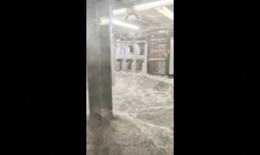 Météo: une station de métro de New-York inondée