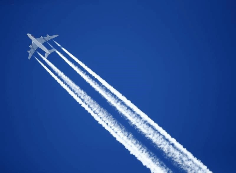 AIRBUS: ENCORE PLUS DE LIVRAISONS À 20 ANS, TRAFIC MOINS ÉLEVÉ