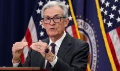 Le président de la Fed, Jerome Powell, donne une conférence de presse