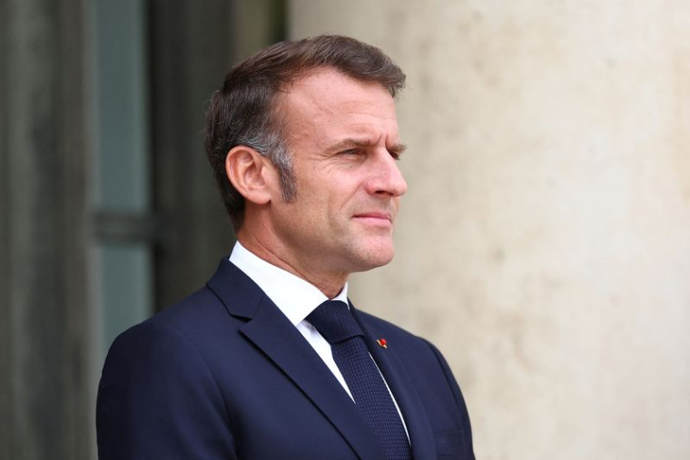 Le président français Macron au palais de l'Élysée à Paris