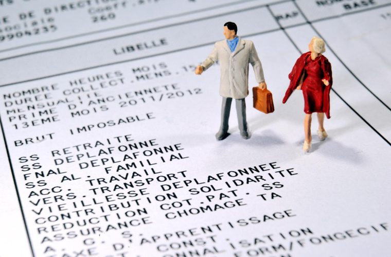 En France, 64 % des cadres sont favorables à la transparence selon l'Apec. ( AFP / PHILIPPE HUGUEN )