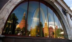 MCDONALD'S FERME TEMPORAIREMENT TOUS SES RESTAURANTS EN RUSSIE