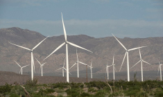 LA CROISSANCE MONDIALE DE L'ÉNERGIE ÉOLIENNE ET SOLAIRE EN BONNE VOIE POUR ATTEINDRE LES OBJECTIFS CLIMATIQUES