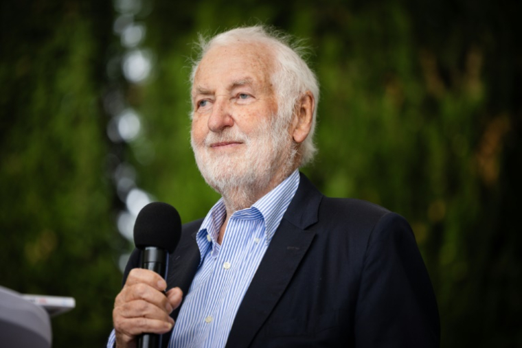 L'ancien grand patron d'entreprises, Loïck Le Floch-Prigent, le 7 septembre 2024 à Orange, dans le Vaucluse ( AFP / CLEMENT MAHOUDEAU )