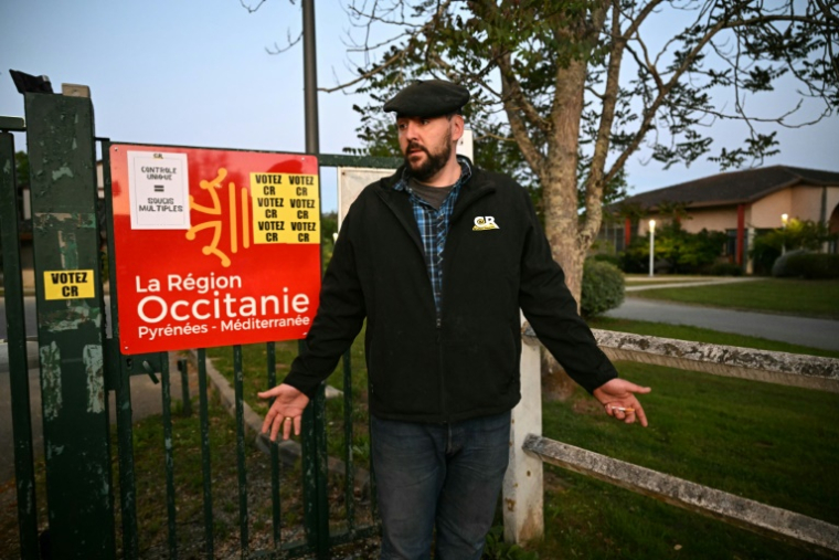 Pierre-Guillaume Mercadal, éleveur de cochons laineux et porte-parole de la CR Tarn-et-Garonne, le 30 avril 2025 à Montauban, dans le Tarn-et-Garonne ( AFP / Lionel BONAVENTURE )