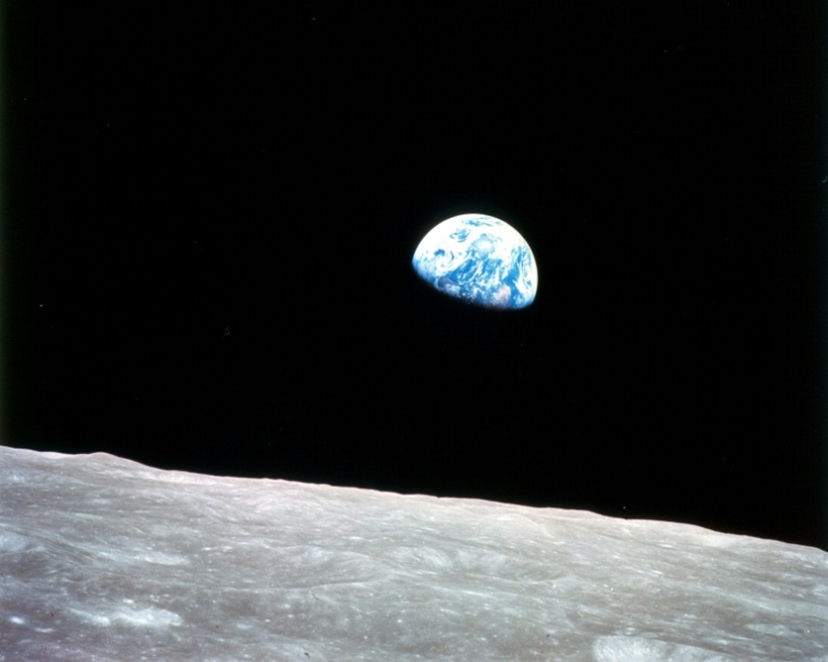 Image fournie par la Nasa et montrant le "Lever de Terre" photographié en décembre 1968 par l'équipage d'Apollo 8 ( NASA / Handout )