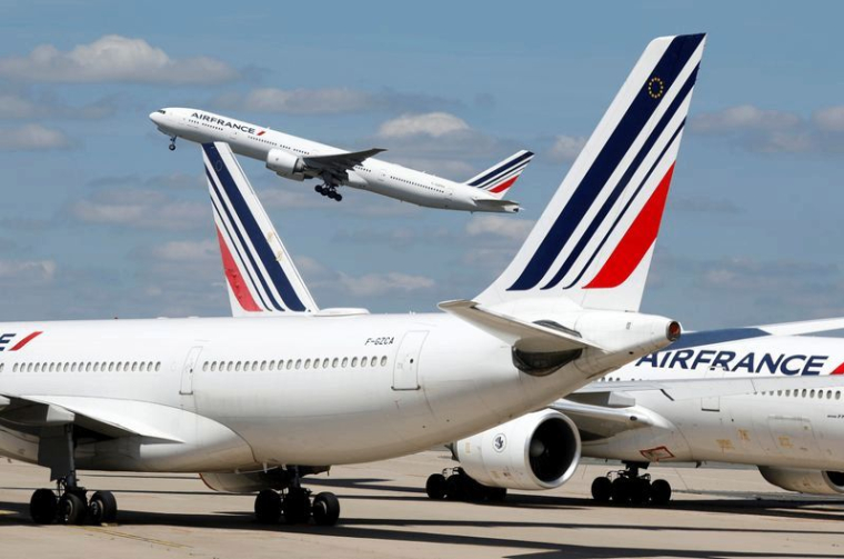 AIR FRANCE S'EST ENGAGÉE À RÉDUIRE DE 50% SES ÉMISSIONS DE CO2, ANNONCE BORNE