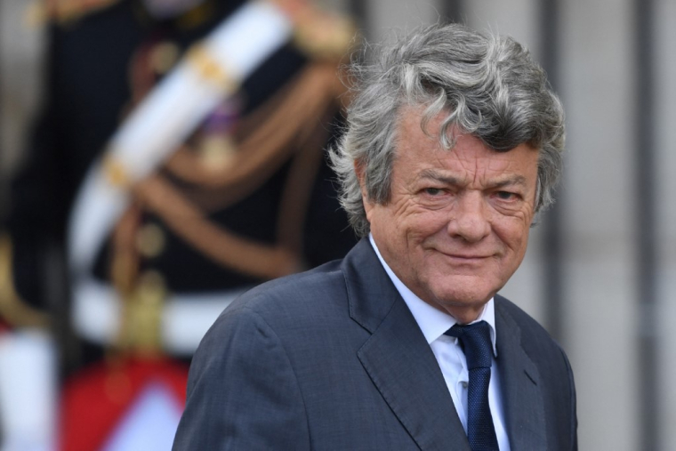 Jean-Louis Borloo à Paris, le 30 septembre 2019. ( AFP / ERIC FEFERBERG )