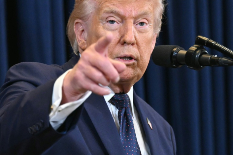 Le président américain Donald Trump lors d'une conférence de presse à Miami, Etats-Unis le 9 mars 2026. ( AFP / SAUL LOEB )