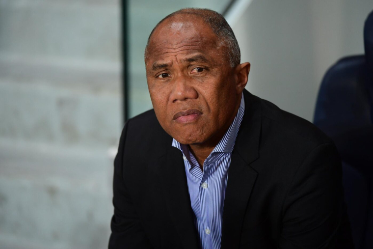 Antoine Kombouaré pas content du report de Nantes-PSG