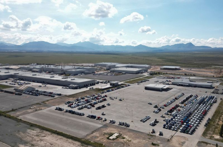 L'usine Daimler Freightliner au Mexique après l'annonce par Trump d'un droit de douane de 25 % sur les importations de camions