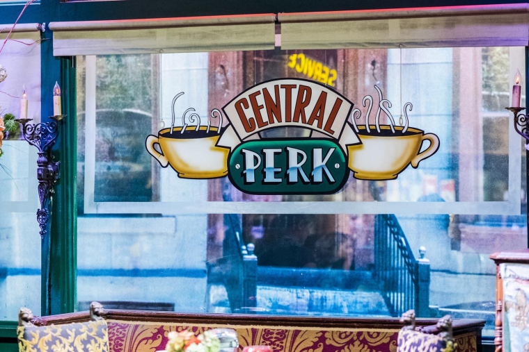 Le casting originel de Friends se réunit pour un ultime épisode diffusé sur HBO Max le 27 mai 2021 crédit photo : Shutterstock