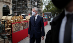 LE MAIRE S'INQUIÈTE DU RISQUE ÉCONOMIQUE D'UNE NOUVELLE VAGUE ÉPIDÉMIQUE MONDIALE