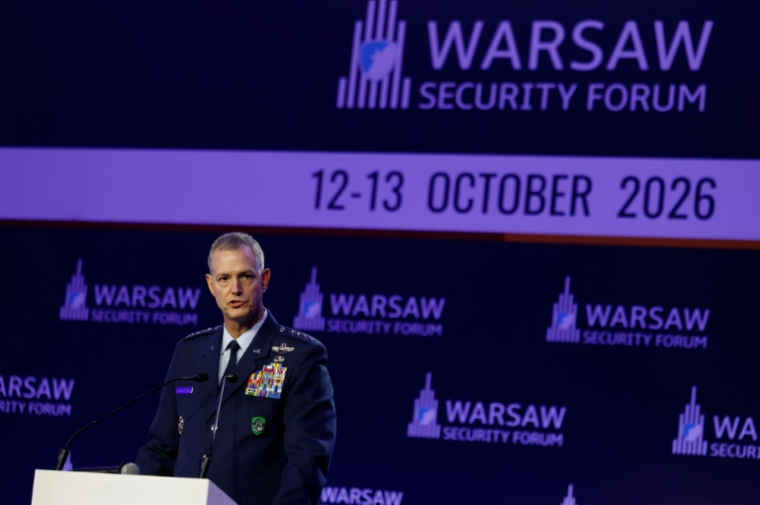 Alexus G. Grynkewich, principal chef militaire de l'Otan, à Varsovie, le 12 octobre 2026 ( AFP / Wojtek RADWANSKI )