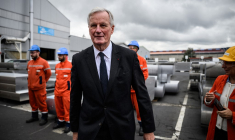 Michel Barnier à Issoire, le 4 octobre 2024. ( POOL / JEFF PACHOUD )