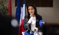 La secrétaire d'Etat au Développement, Chrysoula Zacharopoulou, à Ouagadougou, le 10 janvier. ( AFP / OLYMPIA DE MAISMONT )